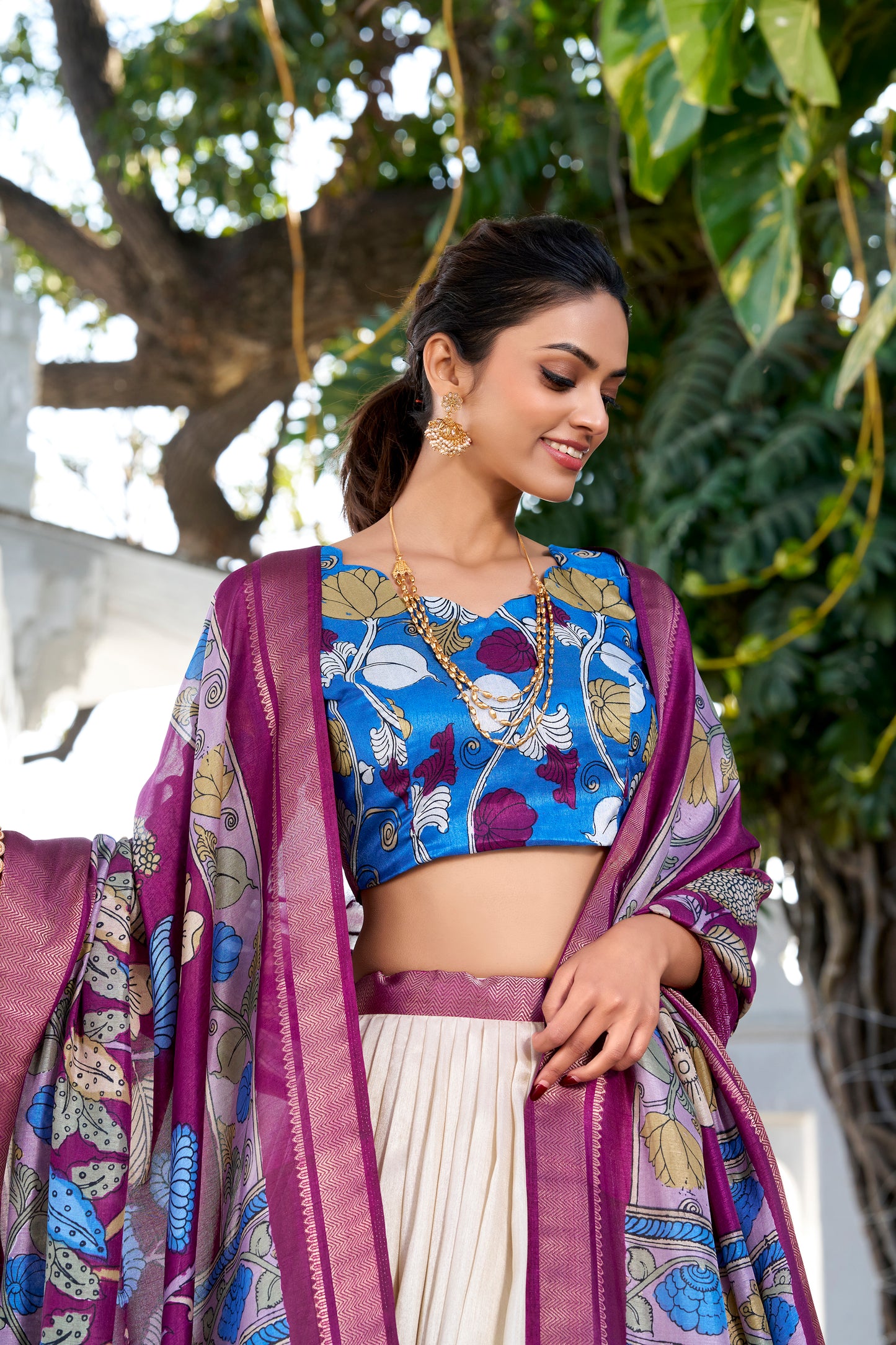 Doli - Kalamkari Print Dola Silk Off White Lehenga Set
