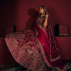 Dulhan in Rani Pink Lehenga : Peacock Design Double Dupatta Bridal Lehenga