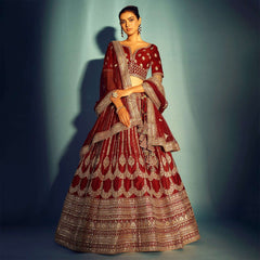 Dulhan in Maroon Lehenga : Celebrity-Inspired Royal Baggi Collection