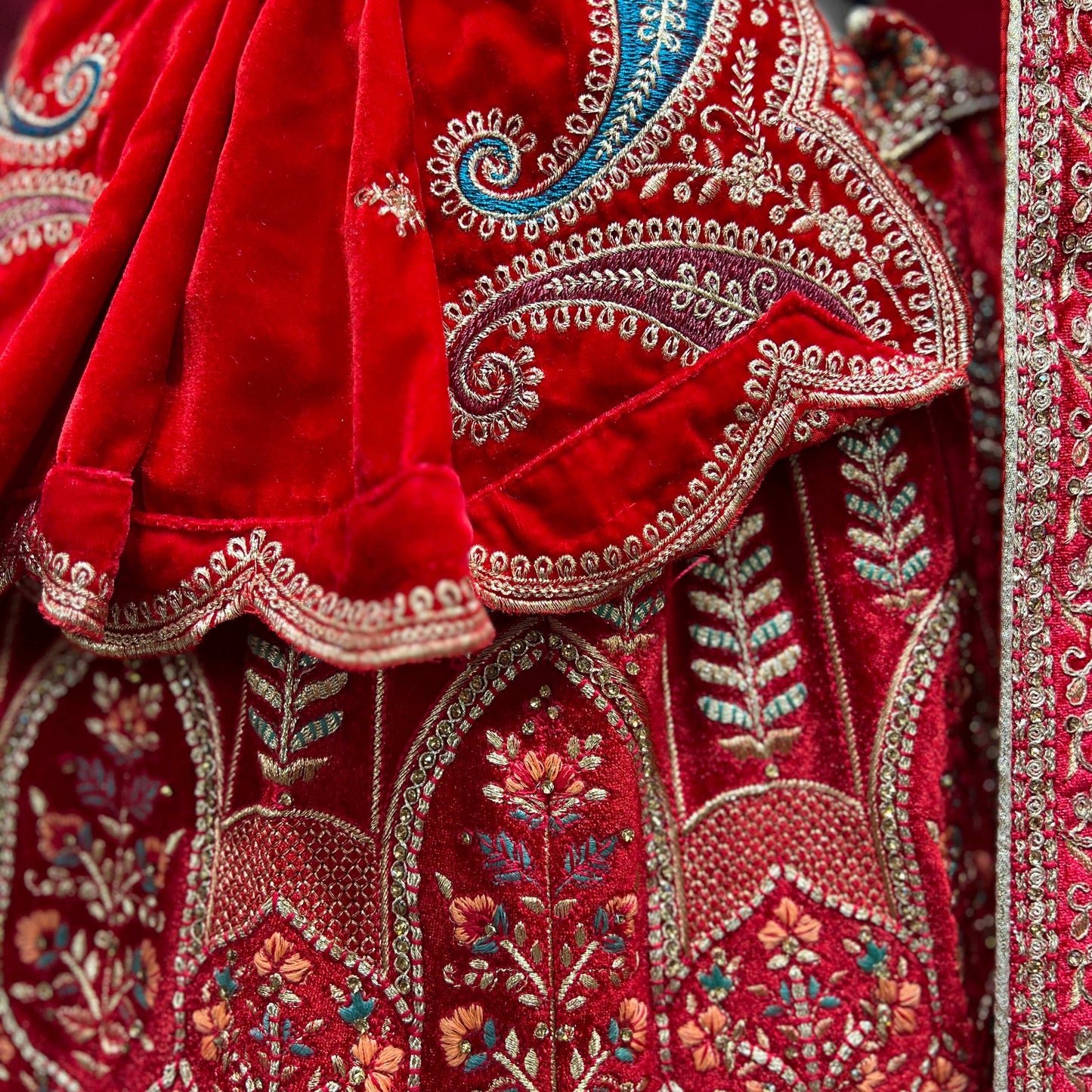 Pagfera - Double Dupatta Kashmiri Work Royal Red Bridal Lehenga JMS Studio {{ Royal Red Bridal Lehenga}}