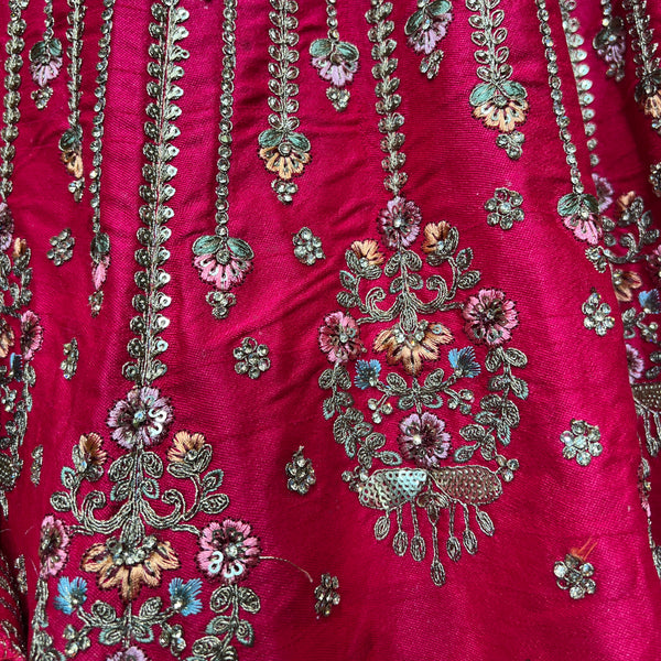 Dulhan in Rani Pink Lehenga : Double Dupatta Flared Bridal Lehenga