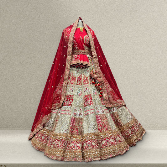 Dulhan in Panetar Lehenga : Celebrity-Inspired Royal Baggi Collection