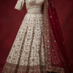 Royal Baggi: Ivory Panetar Zari Stone Work Bridal Lehenga
