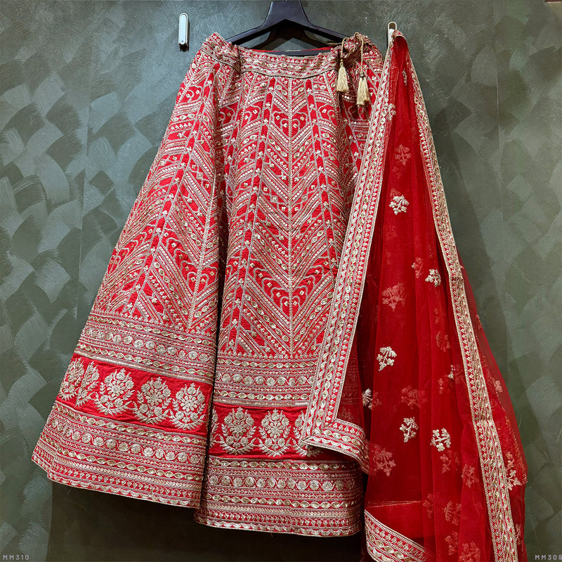 Dulhan in Red Lehenga Elegance: Celebrity-Inspired Royal Baggi Collection