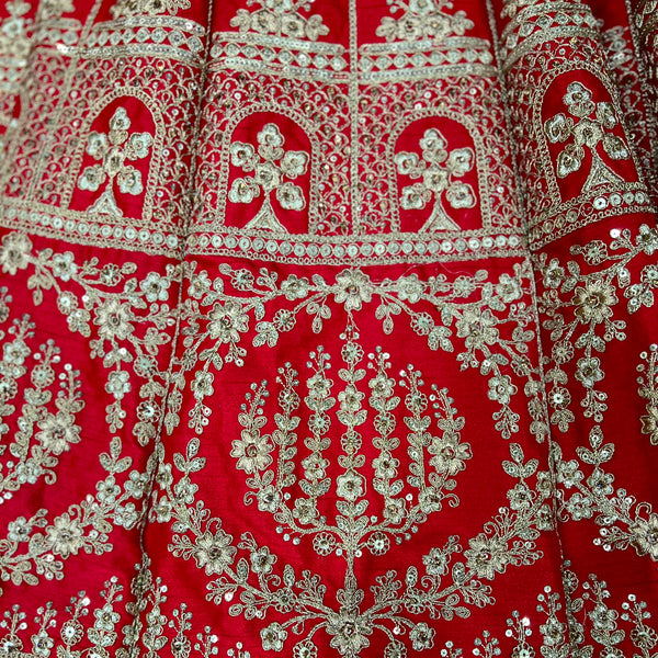 Dulhan in Red Lehenga : 12 Meter Flared Minimal Royal Red Bridal Lehenga