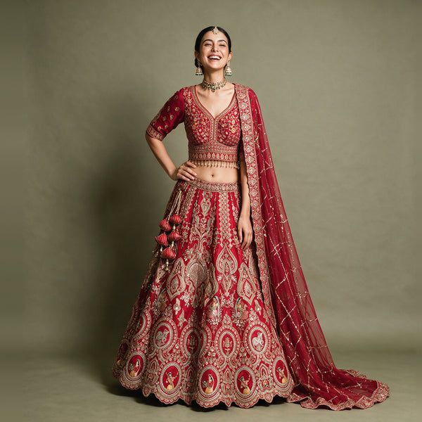 Dulhan in Royal Red Bridal Lehenga : Dulha Dulhan Design Silk Lehenga