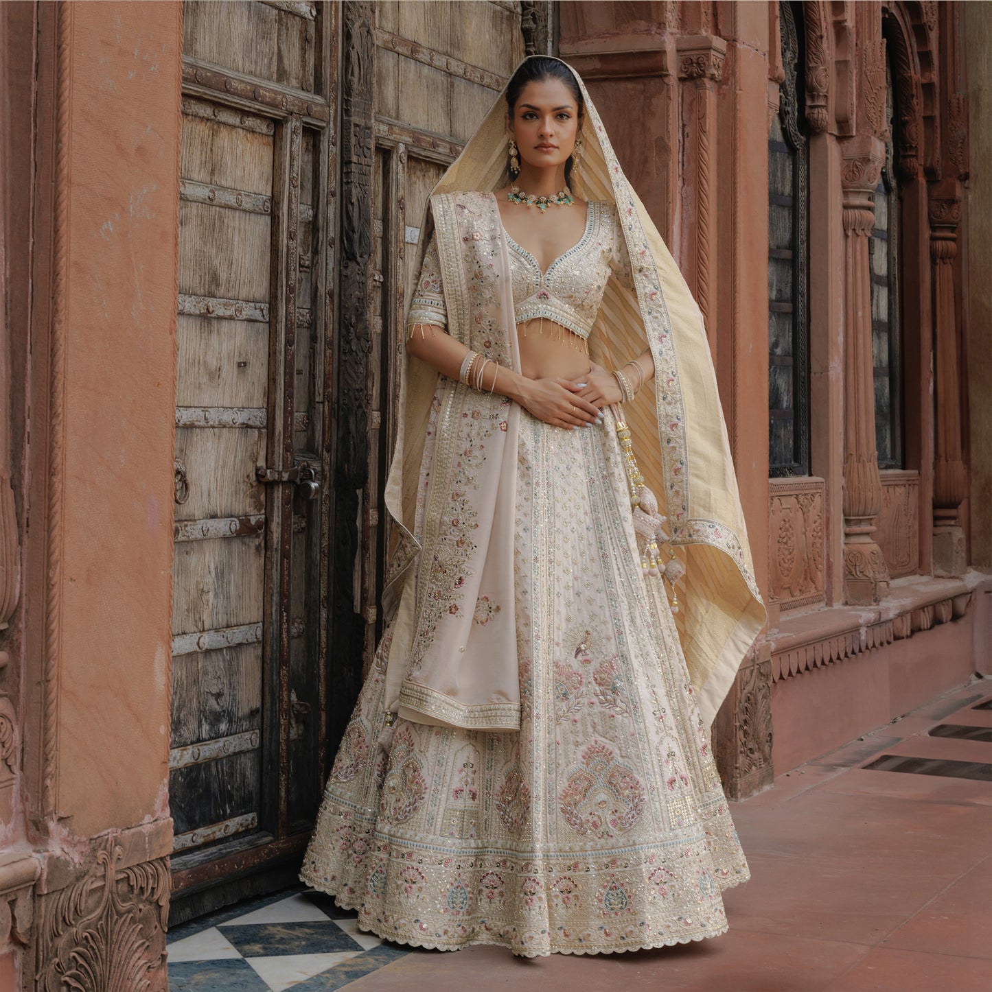 Rosé - Wedding Trousseau in Pastel Hues Off White