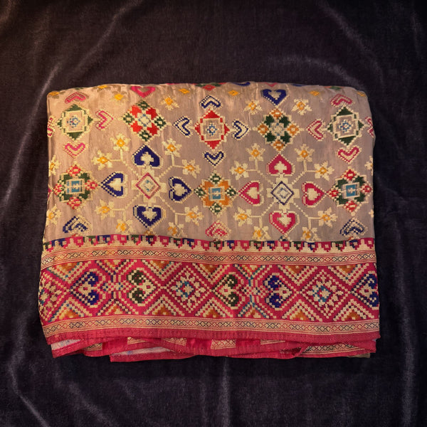 Grey Pure Viscose Position Print Saree with Patola Pattern & Rani Pink Border